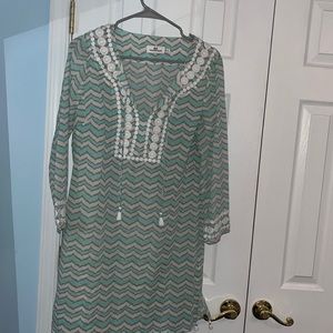 Vineyard vines coverup